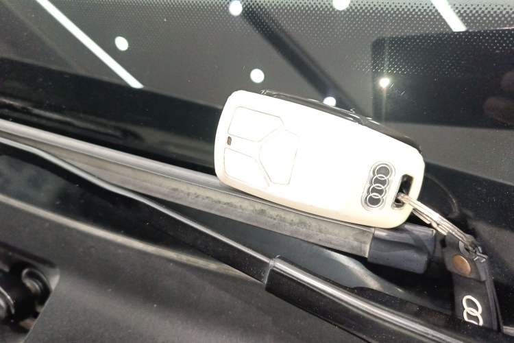 Used Audi Q5L 2023 40T Luxury Dynamic Model