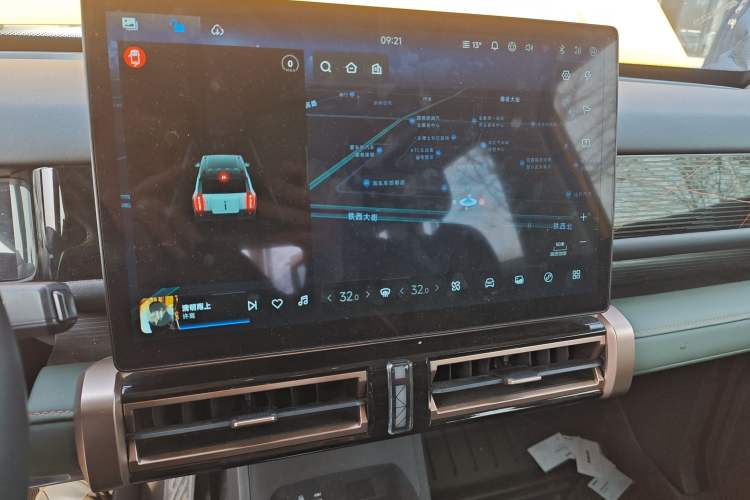 Used iCAR 03 2024 501km Two-Wheel Drive Long-Range Version Audio And AC Panel