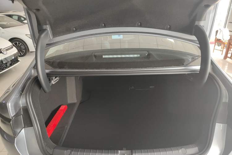 Used BYD Seal 05 DM-i 2026 DM-i 128KM Luxury Edition Trunk