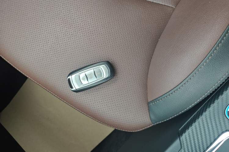 Used Geely Auto Vision 2017 1.5L Automatic Happiness Edition
