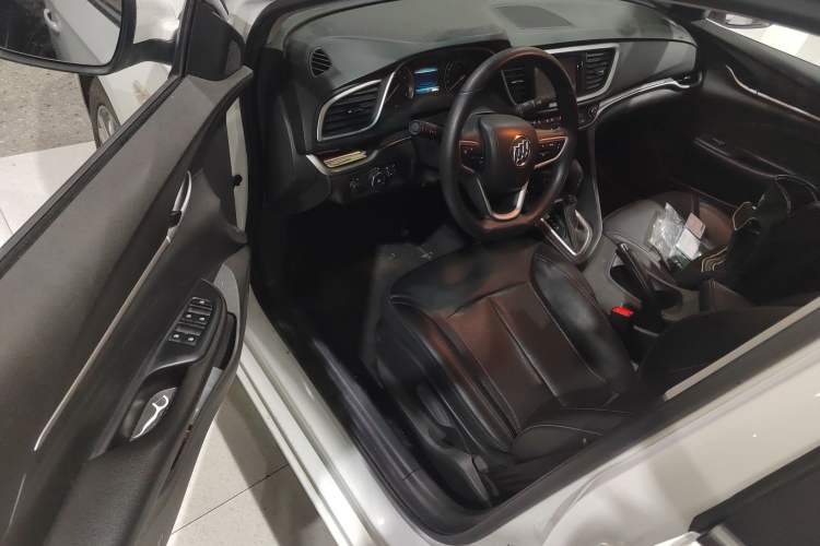 Used Buick GT 2021 Revised Version 1.3T Automatic Mild Hybrid Elite Edition Driver Seat