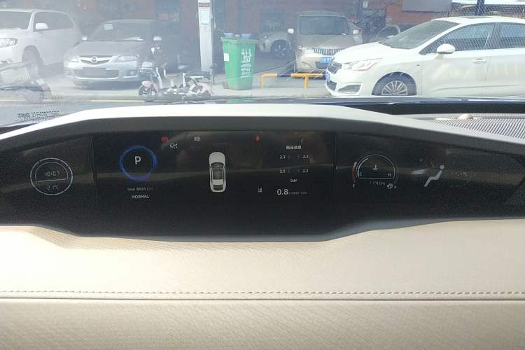 Used CHANGAN UNI-V 2024 1.5T Prestige Edition
