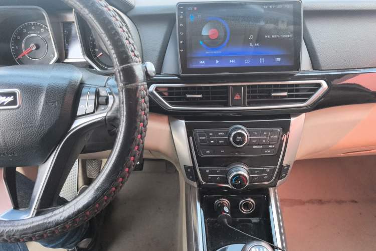 Used Zotye Domy X5 2017 Upgraded Model 1.5T Manual Luxury 7-Seater