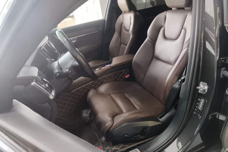 Used Volvo S90 2021 B5 Zhiyuan Luxury Edition