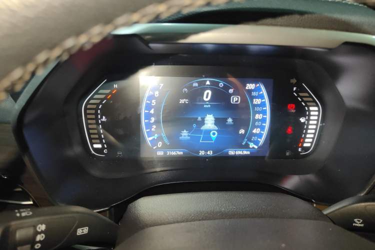 Used JMC Yusheng S350 2020 2.0T Automatic All-Wheel Drive Gasoline Comfort Edition Instrument Cluster