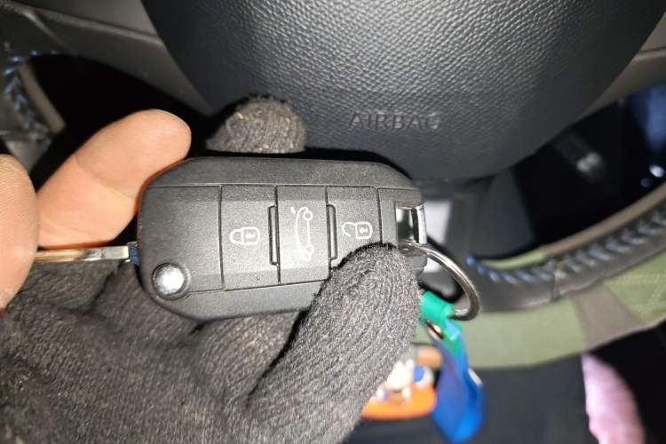 Used Peugeot 308 2018 1.6L Automatic Luxury Edition
