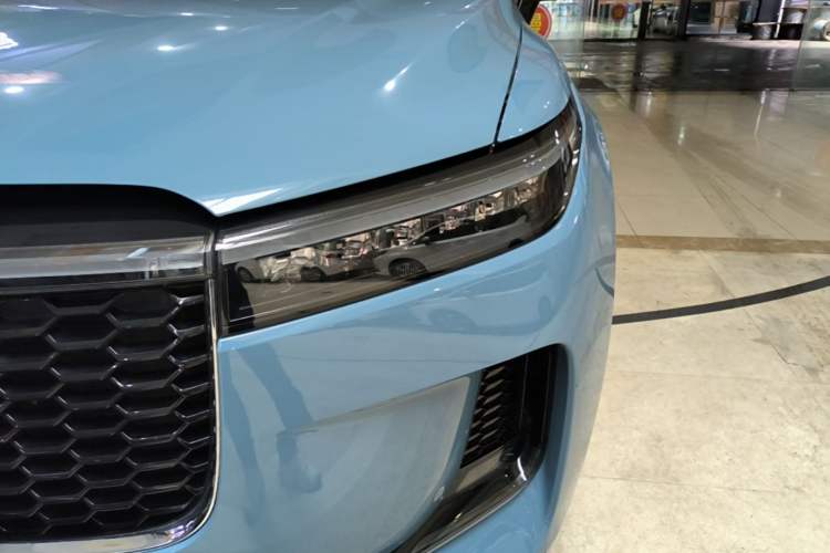 Used Li Auto ONE 2021 Extended-Range 6-Seater Version Left Front Headlight