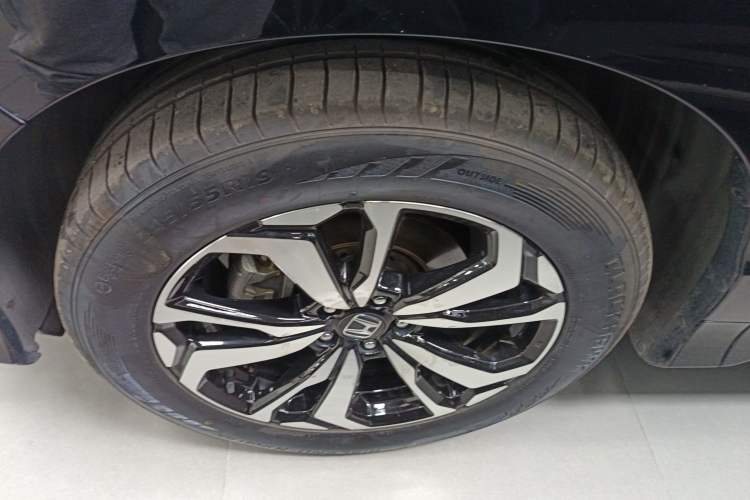 Used Honda UR-V 2017 240TURBO Two-Wheel Drive Classic Edition China VI