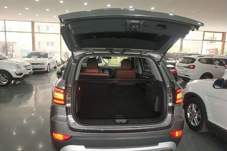 Used Brilliance V6 2018 1.5T Automatic Prestige Model