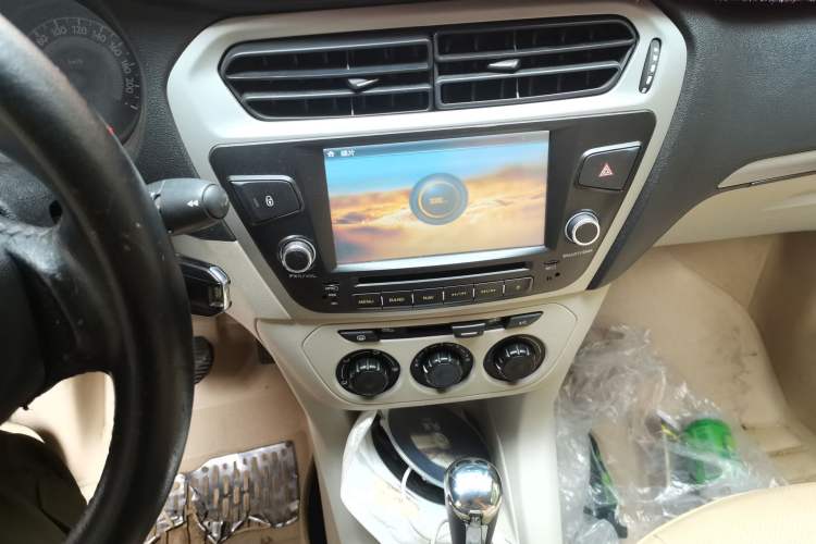 Used Peugeot 301 2014 1.6L Automatic Comfort Edition