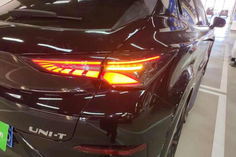 Used Changan UNI-T 2022 1.5T Sport Edition Flagship Version
