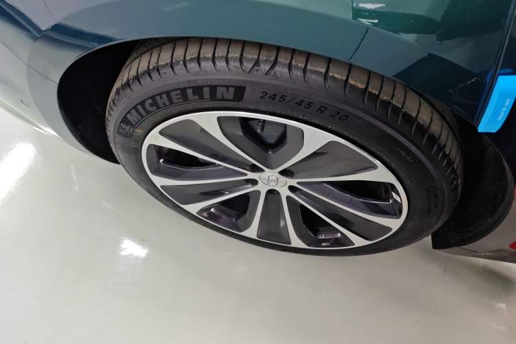 Used Hima Luxeed S7 2026 Model Max
