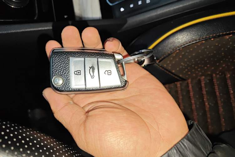 Used Volkswagen Teramont 2019 380TSI Four-Wheel Drive Luxury Version China V Standard Vehicle Key