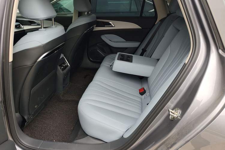 Used Hongqi H5 PHEV 2025 170 Super Hybrid Version