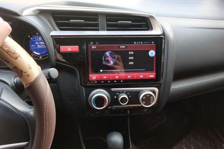 Used Honda Fit 2014 1.5L SE CVT Fashion Model
