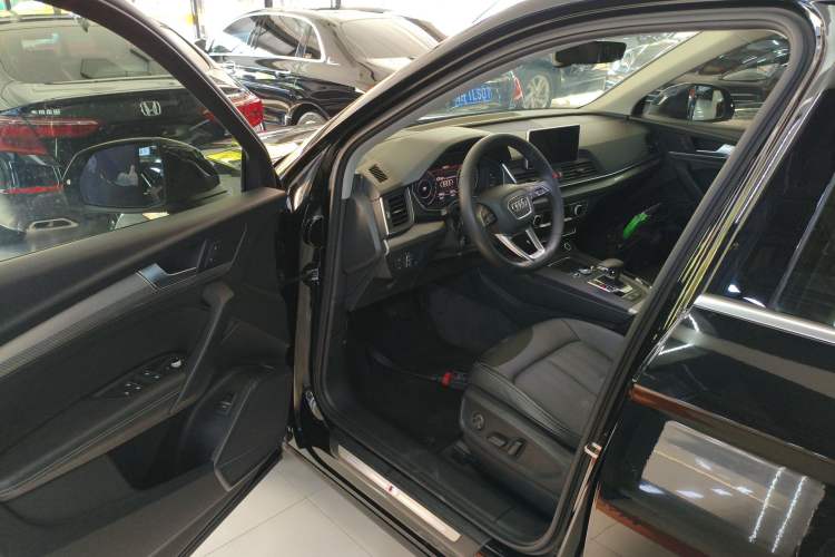 Used Audi Q5L 2020 45 TFSI Prestige Fashion Model