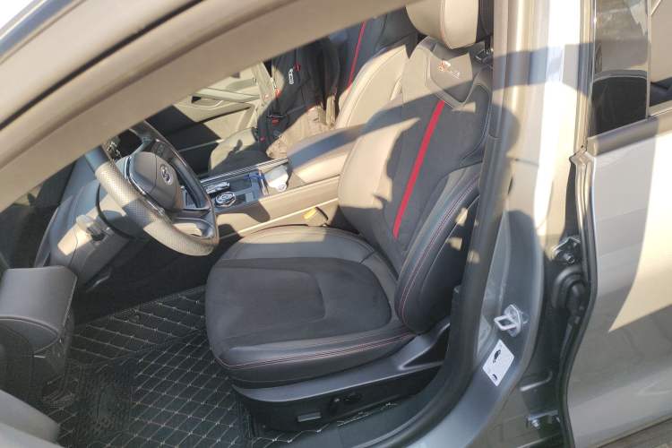 Used Ford Mondeo 2025 2.0T EcoBoost E Hybrid Sport Edition ST-Line
