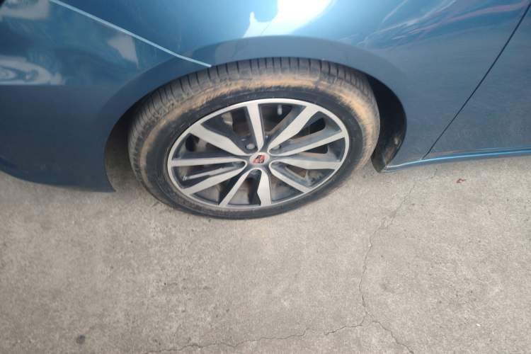 Used Roewe i6 2018 20T Automatic Internet Smart Edition
