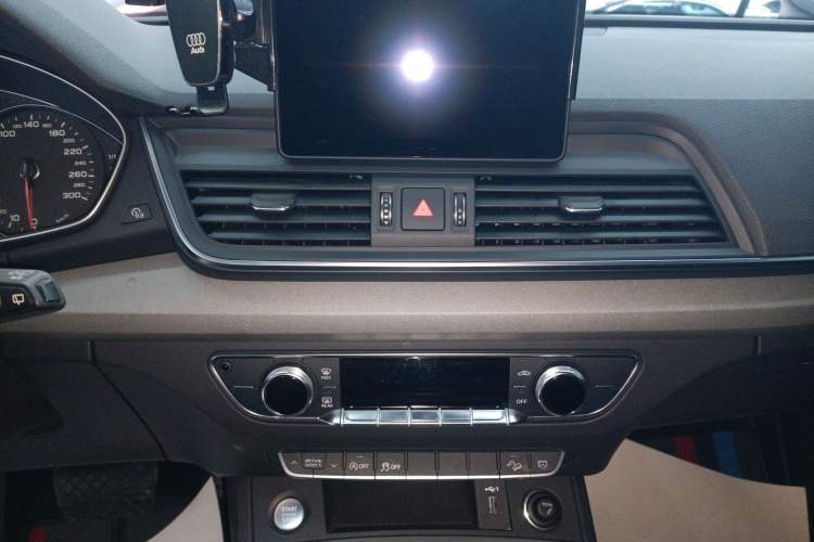 Used Audi Q5L 2018 40 TFSI Prestige Edition China V
