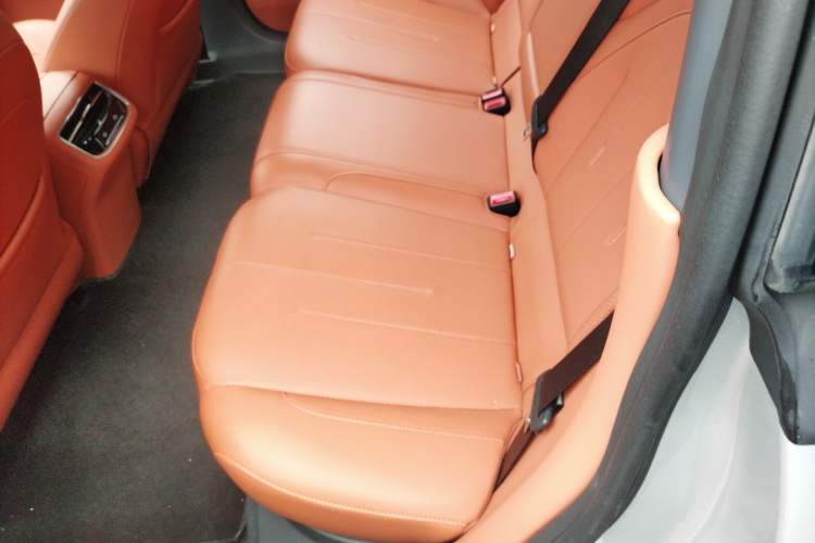 Used Dongfeng eπ eπ007 2025 Model Pure-Electric 565 All-Wheel-Drive Max Leading Edition
