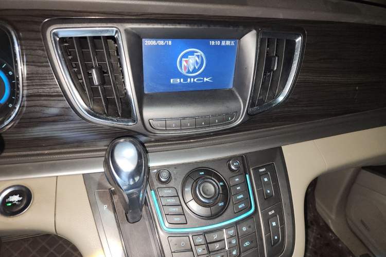 Used Buick GL8 2011 3.0L XT Luxury Business Flagship Edition