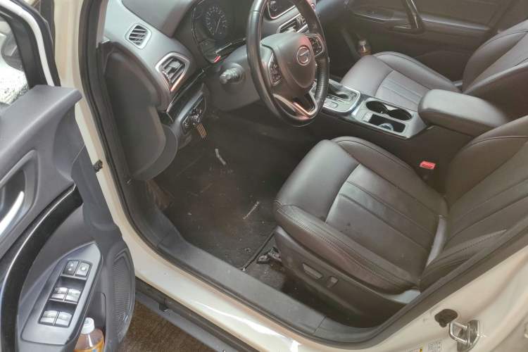 Used GAC Trumpchi GS4 2019 270T Automatic Two-Wheel Drive Luxury Smart Connectivity Model
