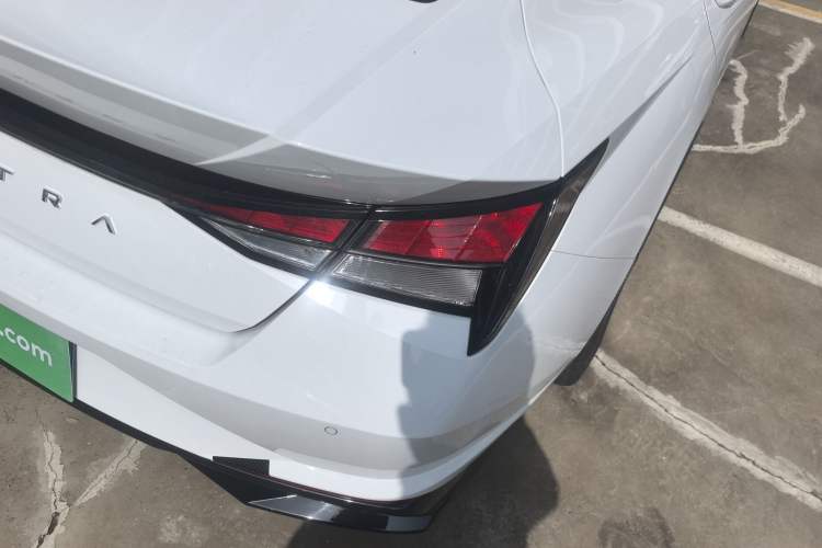 Used Hyundai Elantra 2022 1.5L CVT GLX Elite Edition Exterior 3