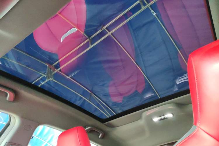 Used CHANGAN UNI-T 2020 1.5T Prestige Version Headliner