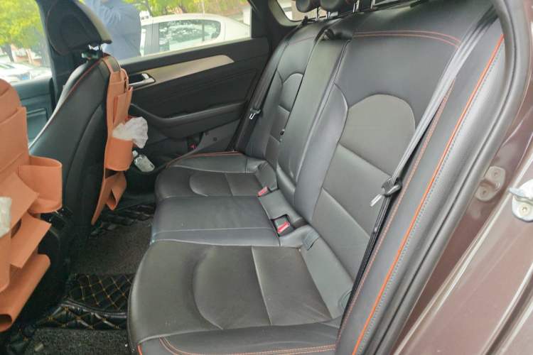 Used Hyundai Sonata 2015 1.6T GLX Advanced Model
