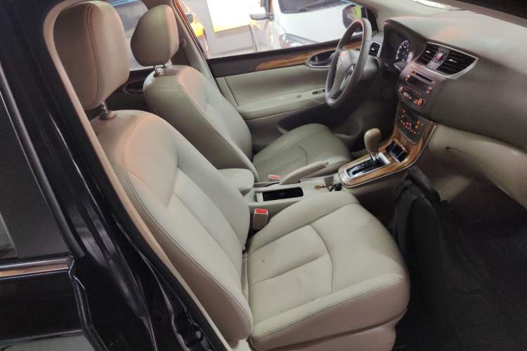 Used Nissan Sylphy 2014 1.6XV CVT Deluxe Edition