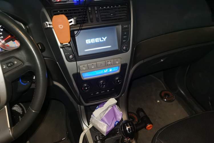 Used Geely Auto GX7 2013 1.8L Manual Luxury Model
