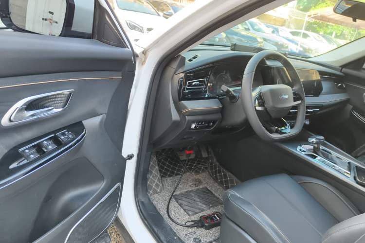 Used Oshan X7 PLUS 2023 Enjoy Edition 1.5T Automatic Prestige 7-Seater