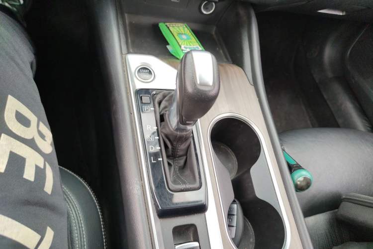 Used Nissan Teana 2021 2.0L XL Comfort Edition Gear Lever