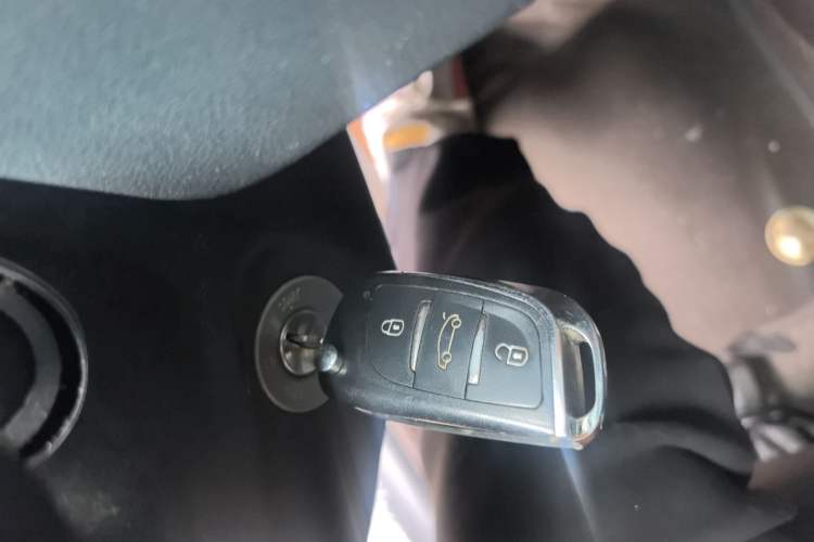 Used Luxgen S3 2016 1.6L CVT Flagship Edition