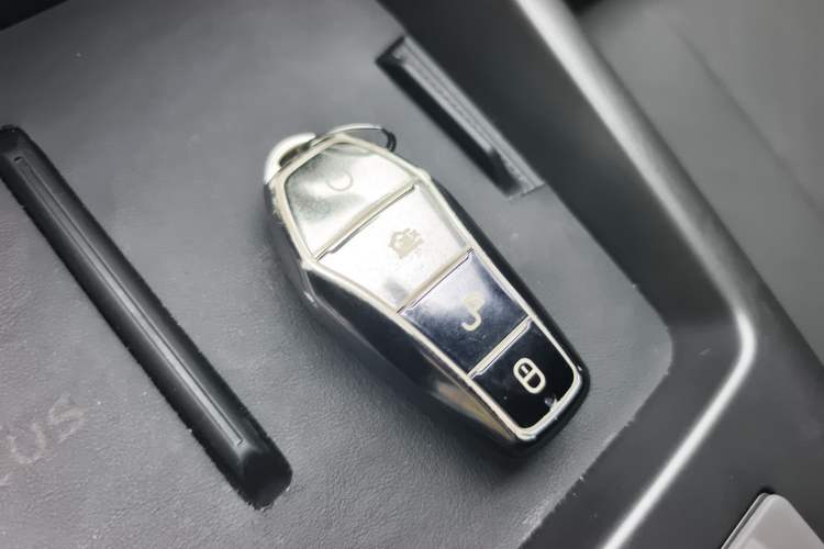 Used BYD Qin PLUS 2025 DM-i Smart Drive 55KM Leading Model