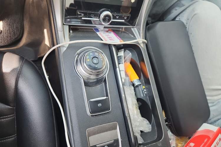 Used Ford Mondeo 2020 EcoBoost 180 Stylish Model Gear Lever