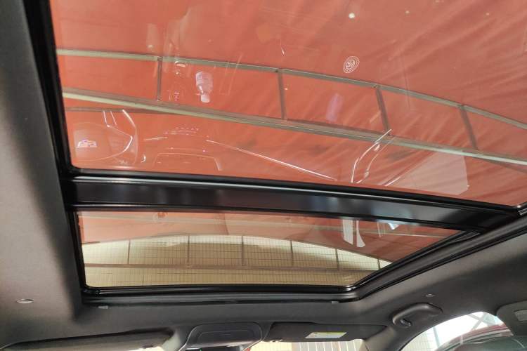 Used Cadillac XT5 2021 2.0T Two-Wheel Drive Luxury Version