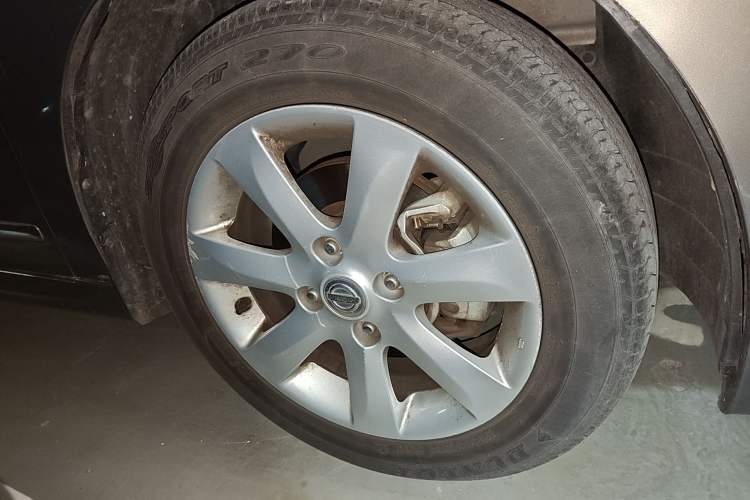 Used Nissan Sylphy 2009 1.6XL Automatic Luxury Sunroof Edition
