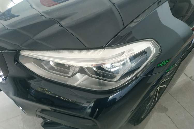 Used BMW X3 2020 xDrive30i Luxury Model with M Sport Package
