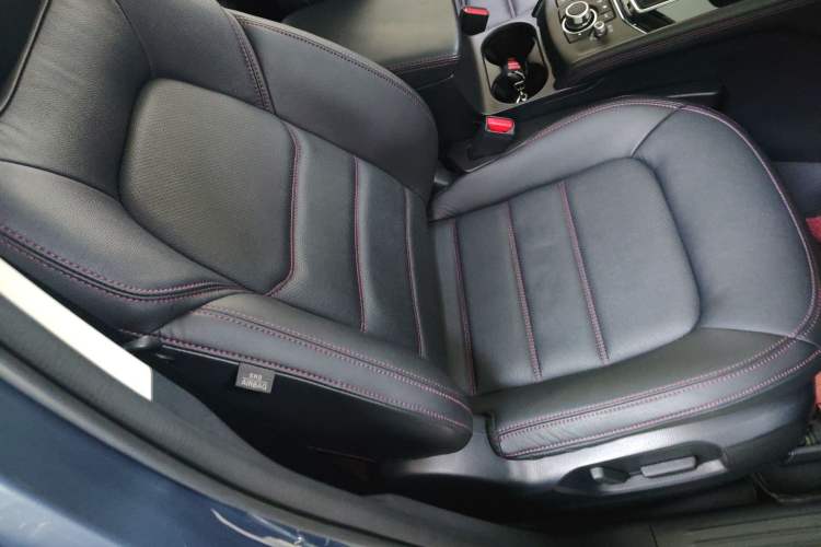 Used Mazda CX-5 2021 2.5L Automatic 4x4 Black Knight Right Front Seat