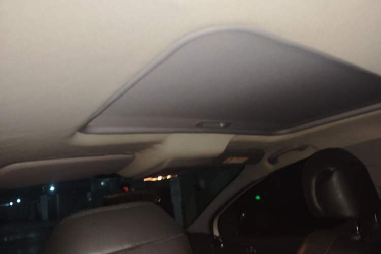 Used Peugeot 3008 2013 2.0L Automatic Trend Edition Headliner