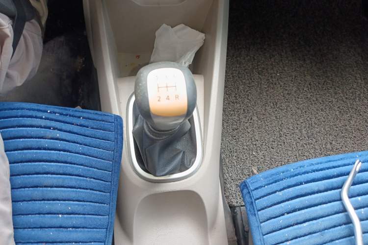 Used Venucia R50 2016 1.6L Manual Elite Edition
