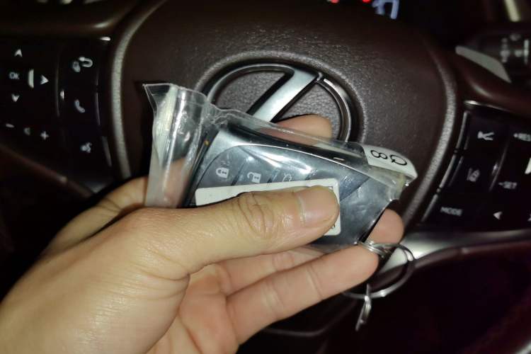 Used Lexus ES 2020 200 Excellence Edition