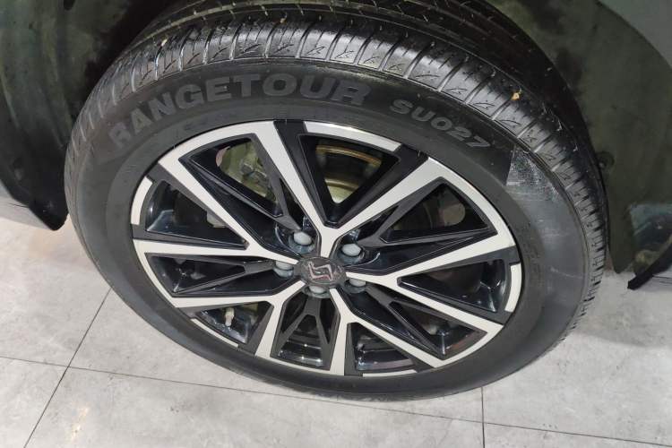 Used SOL X8 PLUS 2023 1.5 TGDI DCT Smart Home Edition 7-Seater