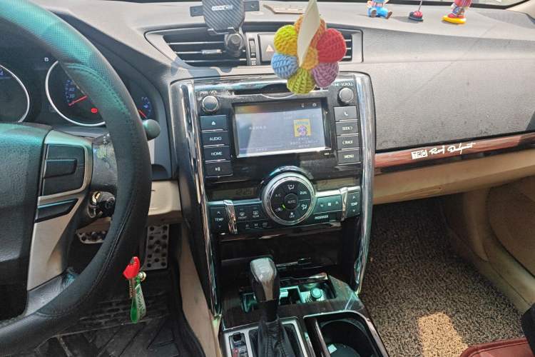 Used Toyota Reiz 2010 2.5V Fengdu Elite Edition Audio And AC Panel