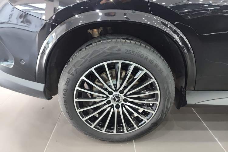 Used Mercedes-Benz GLC Coupe 2025 GLC 260 4MATIC Coupe SUV