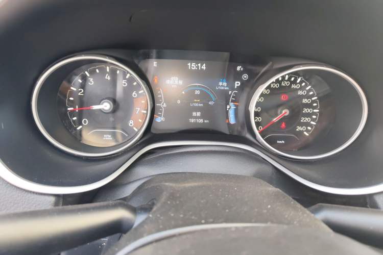 Used Jeep Compass 2017 200T Automatic Family Edition