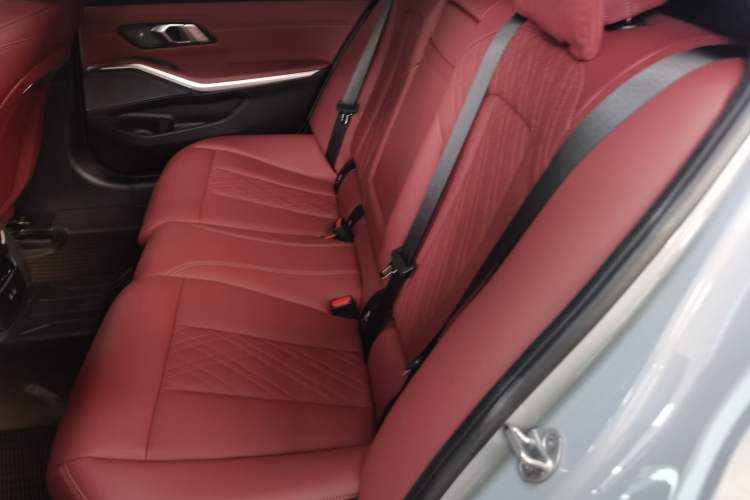 Used BMW 3 Series 2025 330Li M Sport Shadowline Package