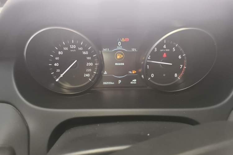 Used Land Rover Discovery Sport 2019 240 PS SE Version China VI Standard
