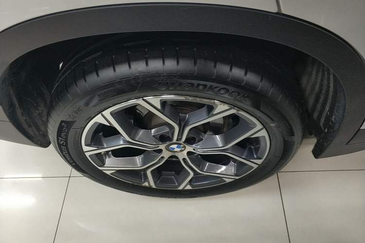 Used BMW X1 2021 Restyled sDrive25Li Leading Edition
